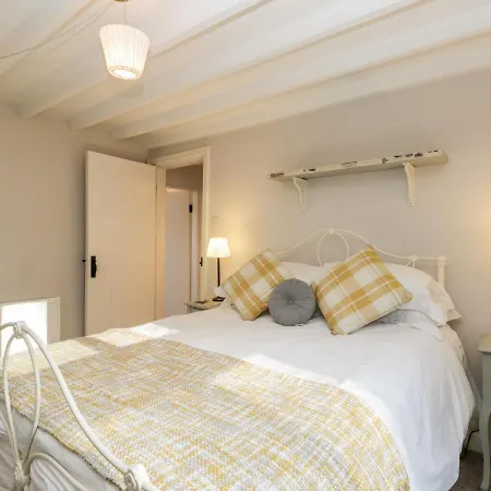 Rosie ファイリー